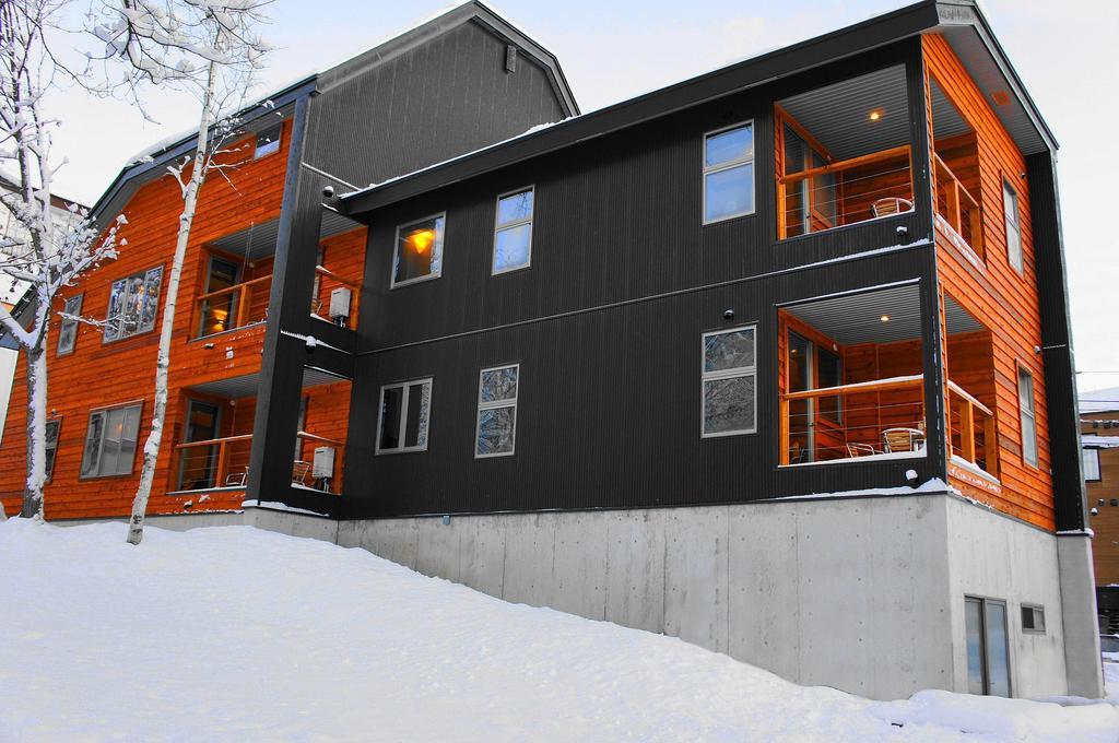 Big Bear & Villa Hakuba